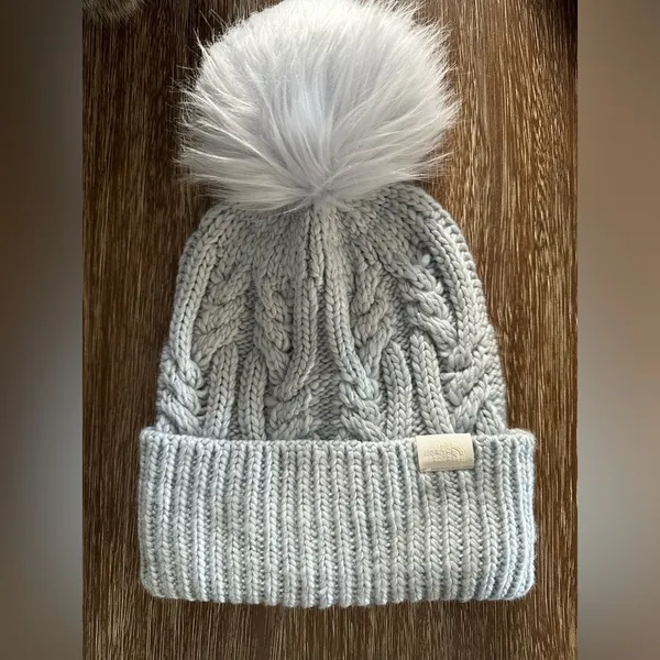 The North Face Oh Mega Faux Fur Pom Pom Beanie Hat Dusty Periwinkle Cable Knit - Image 2