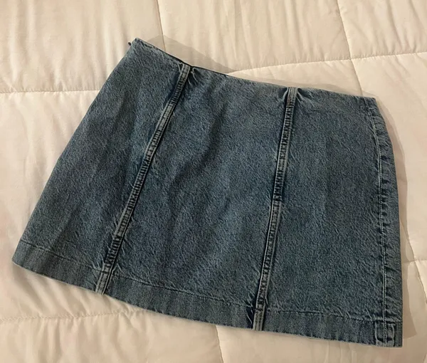 H&M Blue Navy Denim Mini Bodycon Skirt - Image 3