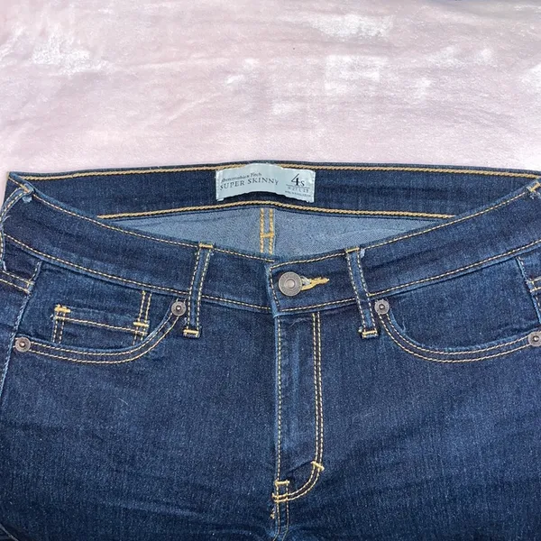 Abercrombie & Fitch Skinny Jeans - Image 3