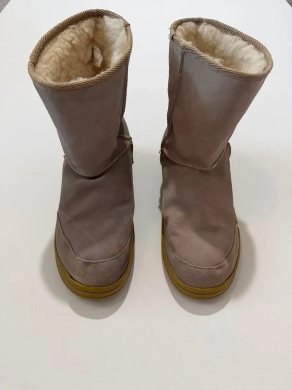 Vintage Emu Ridge Australia Suede Wool-Lined Mid-Calf Winter Boots - Image 7