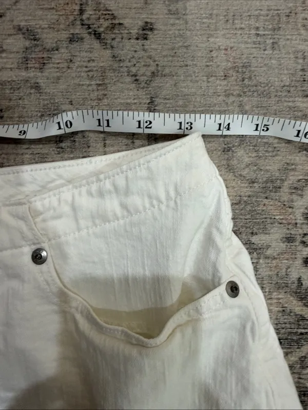 Abercrombie High-Rise Shorts - Image 3