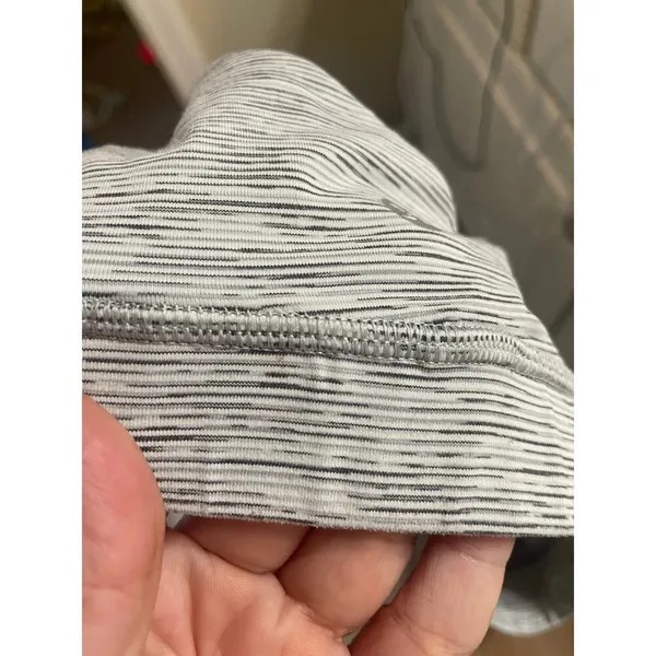 Lululemon Energy Bra *Medium Support, size 8. - Image 6