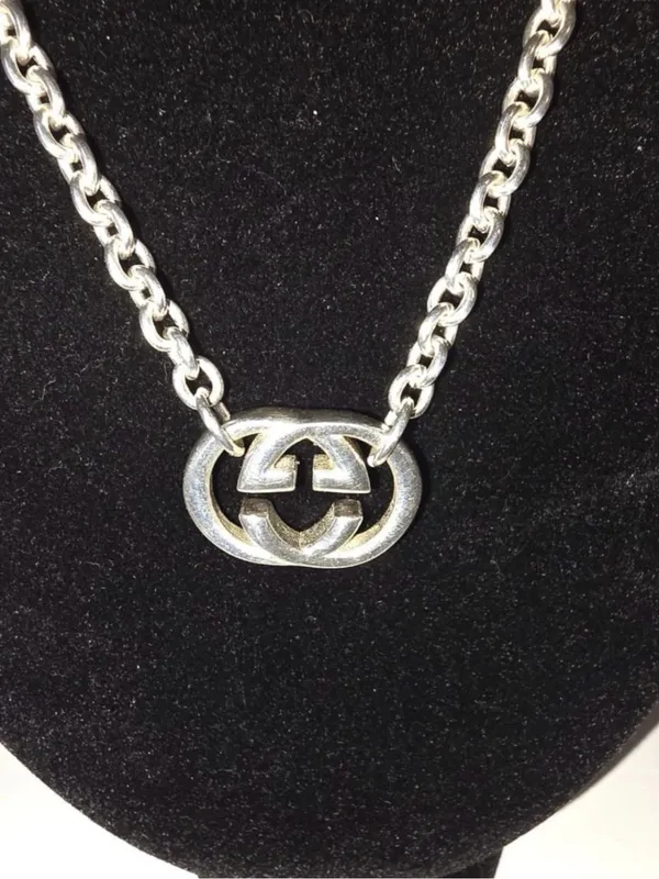 Authentic GUCCI Made In Italy 925 Sterling Silver Double Logo Necklace with Box - Image 6