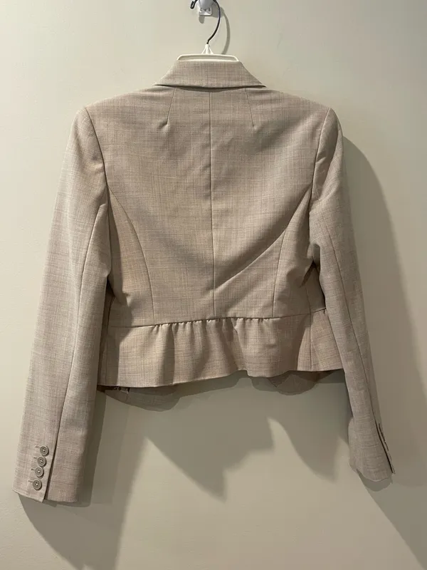 Express Design Studio Women's Sz 4 Beige Blazer Jacket - Image 2