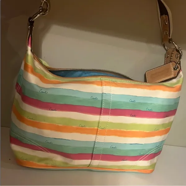 Coach Hampton vintage Colorful Striped Shoulder Bag with hand tag - Image 5