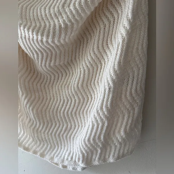 Old Navy Fitted Halter Cropped Sweater White Open Knit Beachy‎ Top XL Tall - Image 3