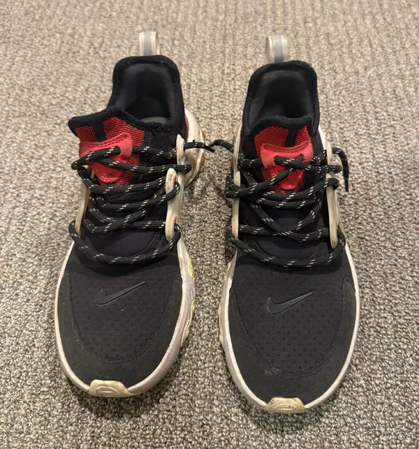 Nike Shoes - Image 3