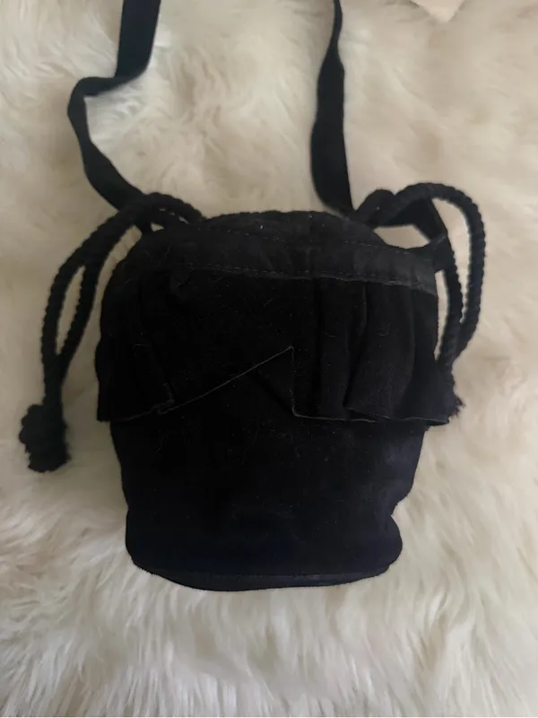 Zara Black Drawstring Crossbody Bag - Image 2