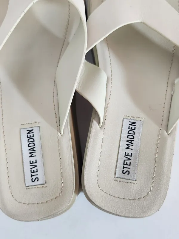 Steve Madden Cream Platform Flip Flop Sandals Size 10 Flaw - Image 4