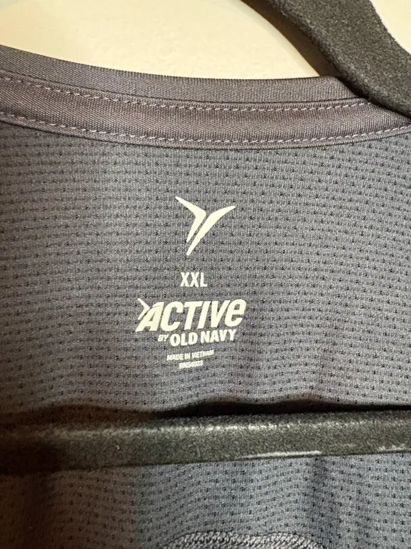🔆 Old Navy charcoal grey athletic top - Image 2