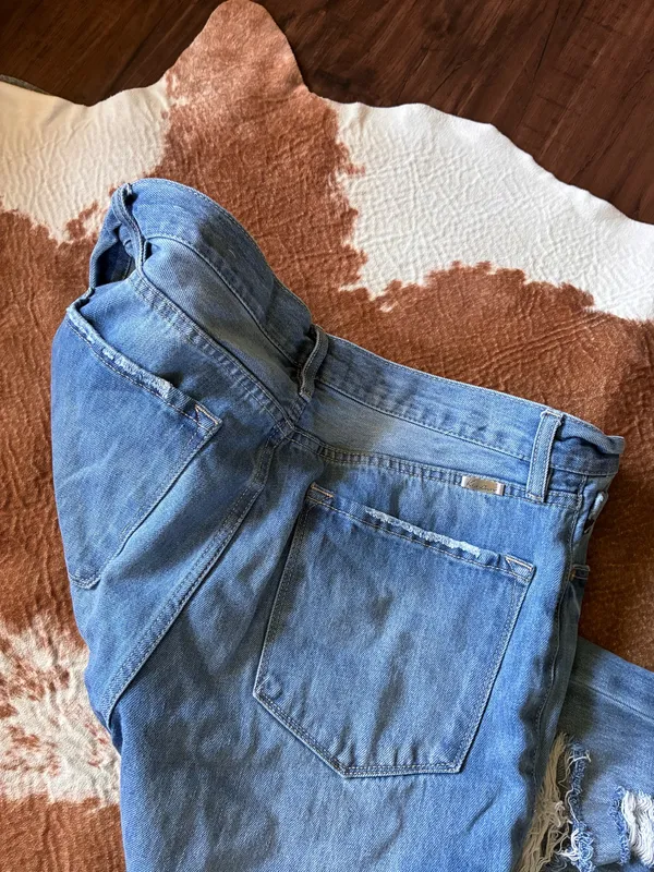 Kancan high rise button fly distressed straight leg jeans size 9/28 - Image 6