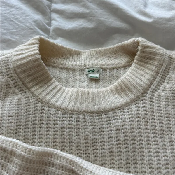 aerie sweater - Image 2