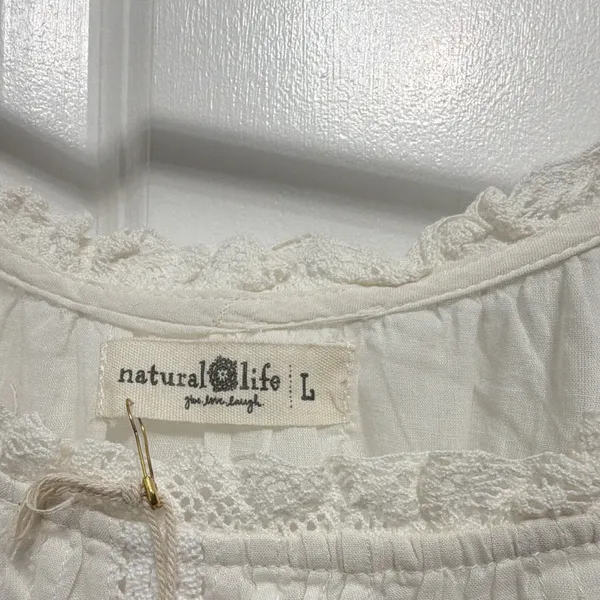 Natural Life White Cotton Woven Peasant Blouse Lace Embroidered Puff Sleeve L - Image 3
