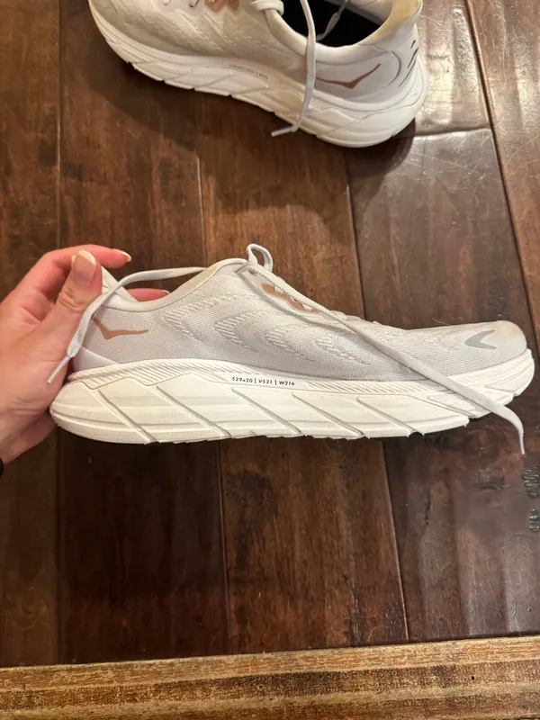 Hoka Arahi 7 Women’s Sneakers Size 11 - Image 3