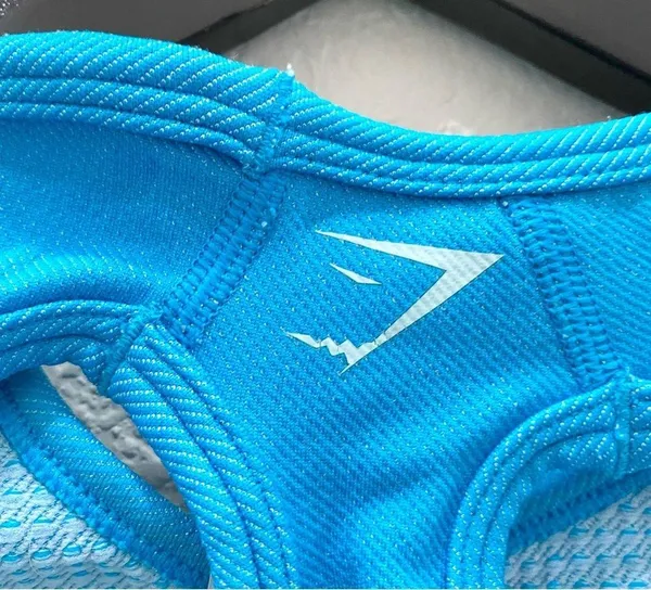 GYMSHARK Neon Blue Ultra Seamless Crop Top Size S - Image 8