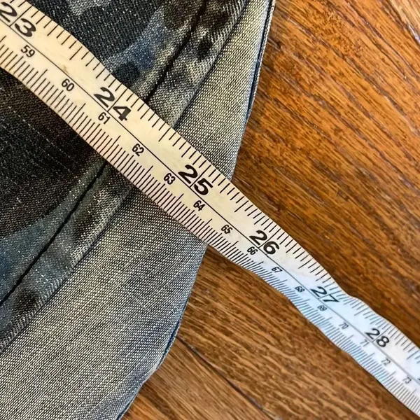 Blank NYC camo snap front denim shacket button down xs - Image 7