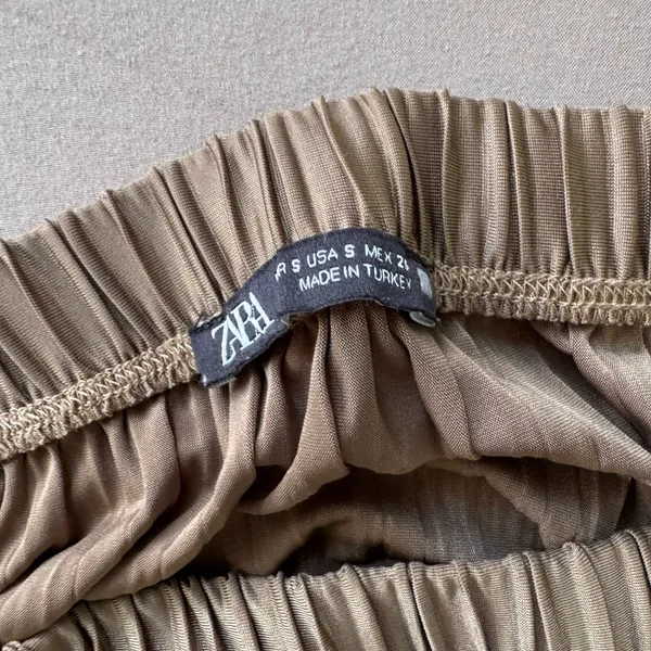 Zara Pleated Crepe Midi Skirt - Image 4
