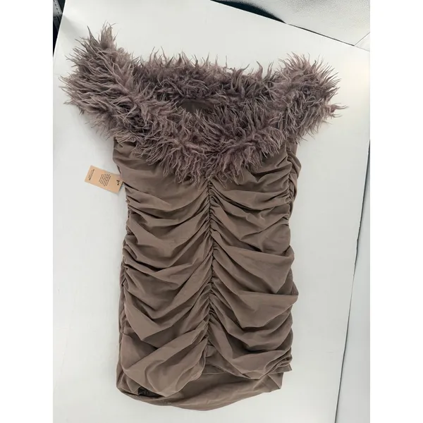 PrettyLittleThing Plus Taupe Faux Shearling Bardot Ruched Mini Dress 26 NWT Club - Image 7