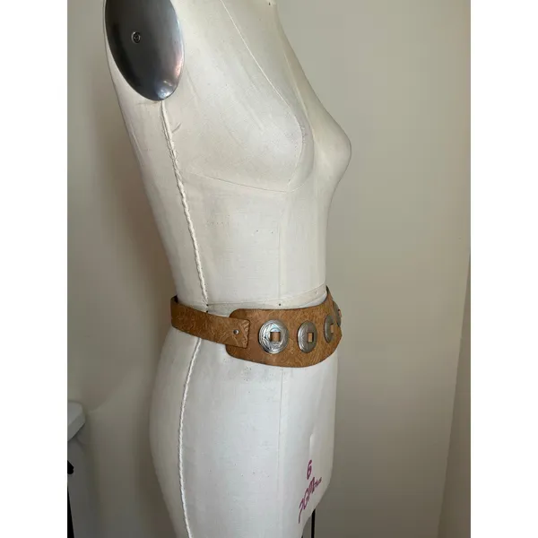 Vintage Embossed Faux Leather Wide Concho Belt Western Boho 28–32 Cowgirl Edgy - Image 10