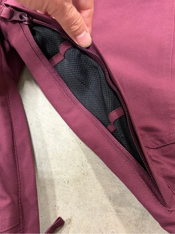 Roxy Women's Cabin? Shell Snow Pants Ski Snowboard Winter maroon red vented Lg - Image 3