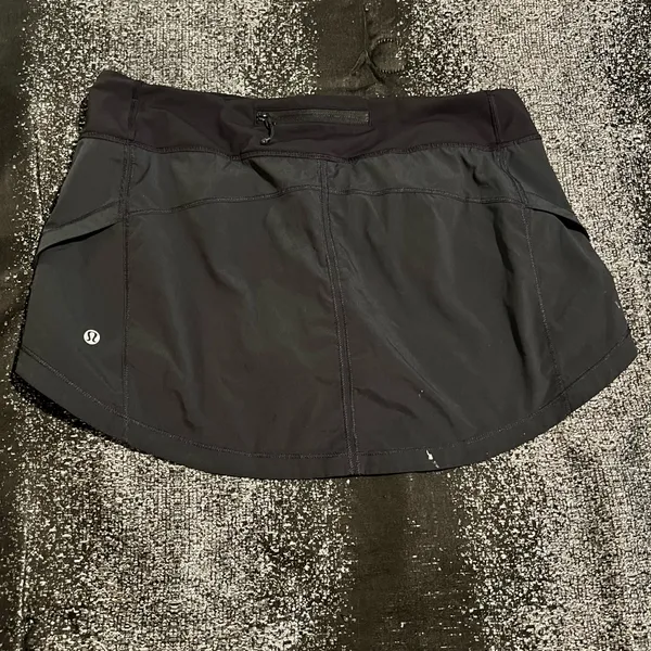 Womens sz10 Lululemon skort - Image 3
