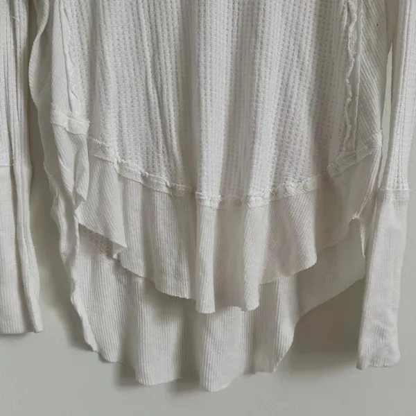 Free People We The Free Thermal Long Sleeve Top Size Small white Cochineal Knit - Image 5