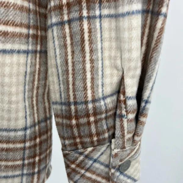 Altar’d State neutral shacket oversized S plaid fall winter soft outdoor plaid - Image 5