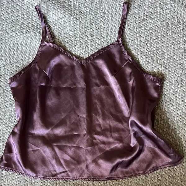 Elegant Satin Pajama Set in Rich Mauve - Image 2