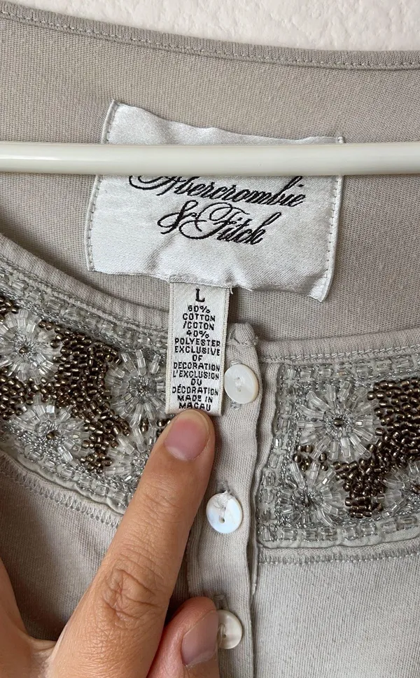 Pre loved Abercrombie Fitch top shirt L - Image 4