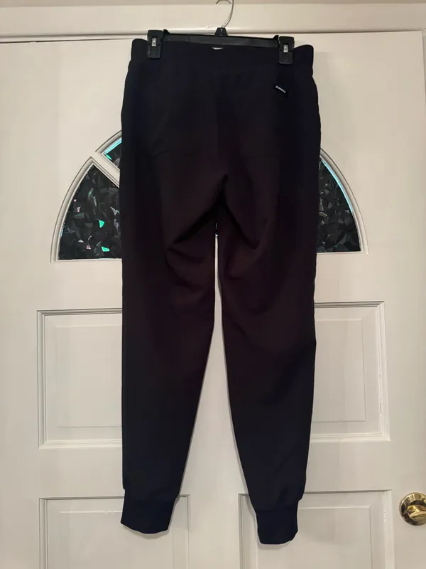 Jaanuu Jogger Scrub Pants - Image 2