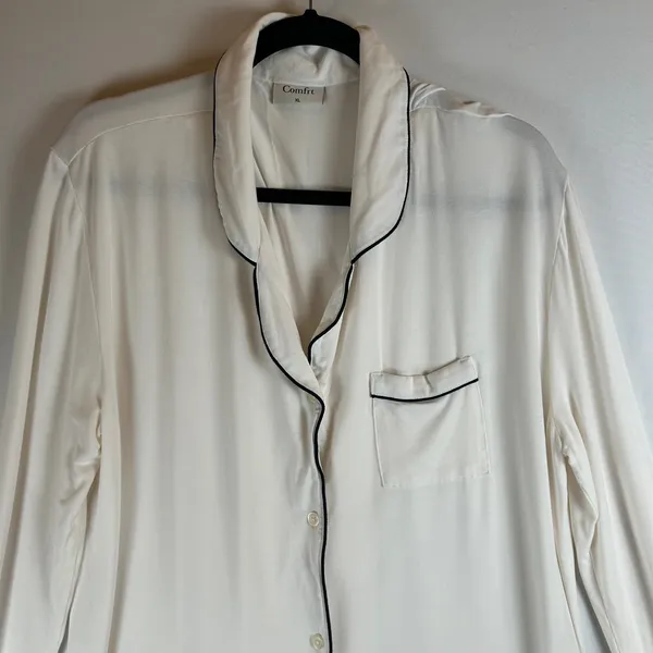 Comfrt Pajama Set Womens XL Cream White Black Piping Long Sleeve Wide Leg‎ Pants - Image 6