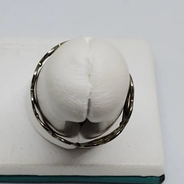 Silver Tone Heart Ring  - Image 4