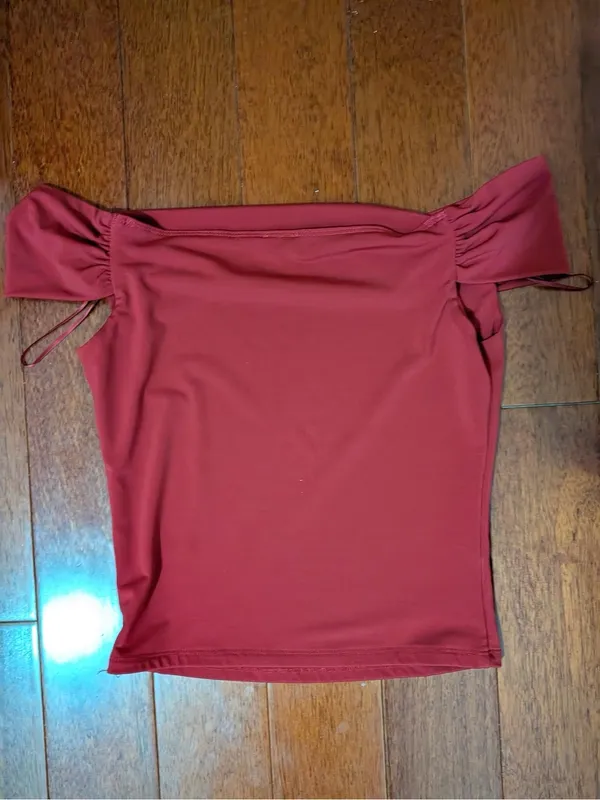 Garage Off-Shoulder Top in Burgundy Red - Image 4