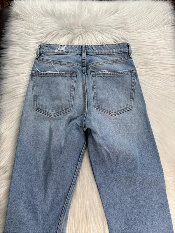 Zara TRF Faded Frayed High Waisted Jeans - Image 5