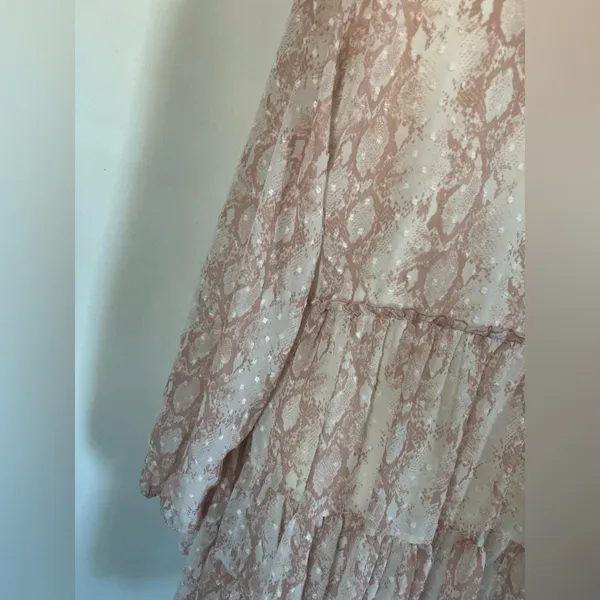 Altar’d State Woman’s Pink & White Snake Print Lightweight Tiered Dress Size M - Image 8
