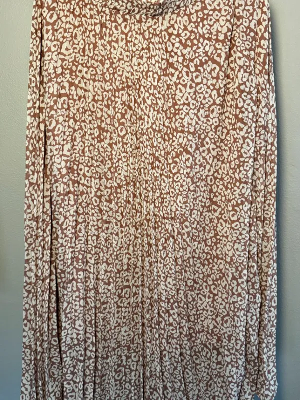 In‎ Loom Pleated Animal Print Midi Skirt Size Large NWT - Image 3