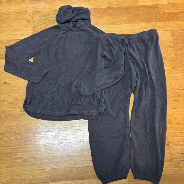 Barefoot Dreams Cozy Chic Ultra Lite Lounge Set in Carbon L - Image 3