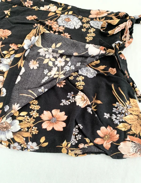 Wrap Skirt Black - Image 2