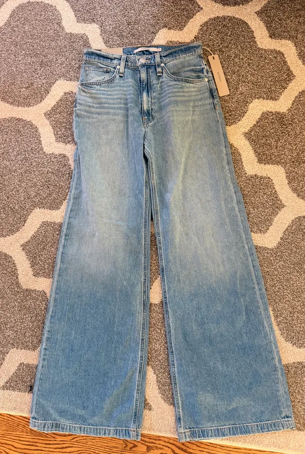 NWT Hudson Wide-Leg Jeans  - Image 3
