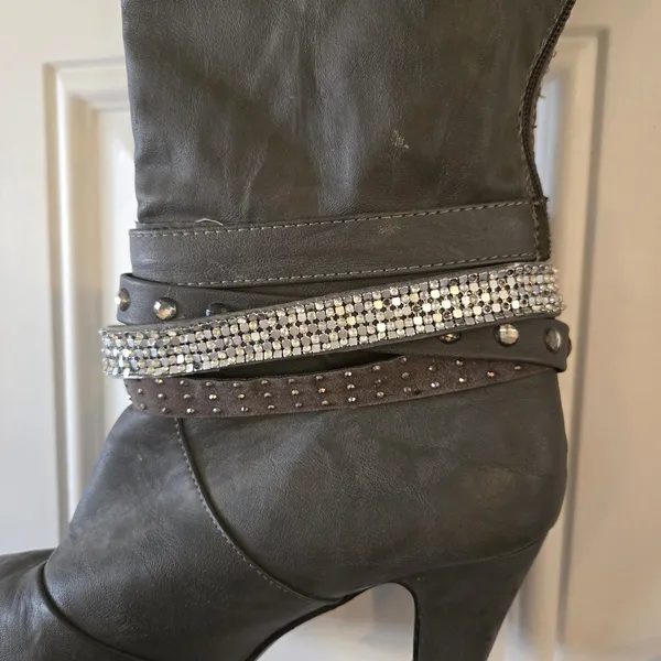Vanity Gray Studded Rhinestone Knee High Boots Heeled Size 8.5 Alla VT - Image 10
