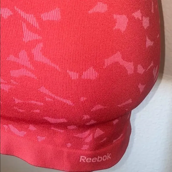 5/$30 🎈 Reebok women’s large seamless‎ athletic tank top - Image 2
