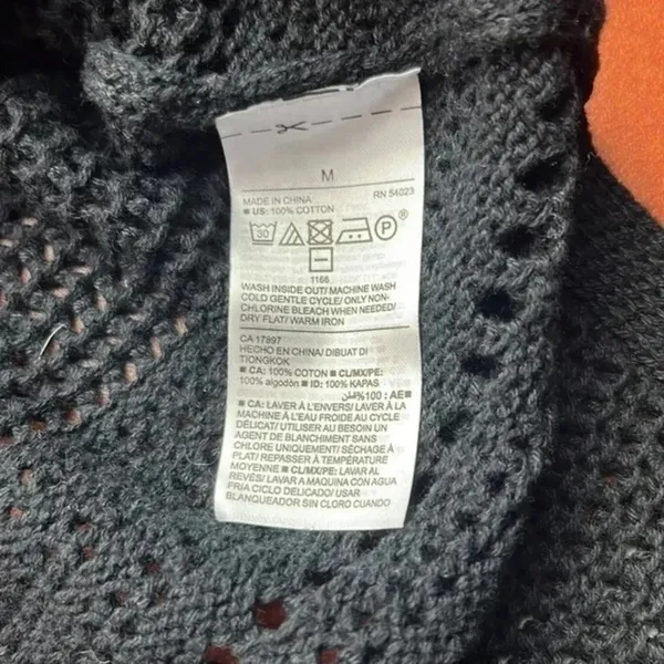 Old navy ladies blouse M - Image 10