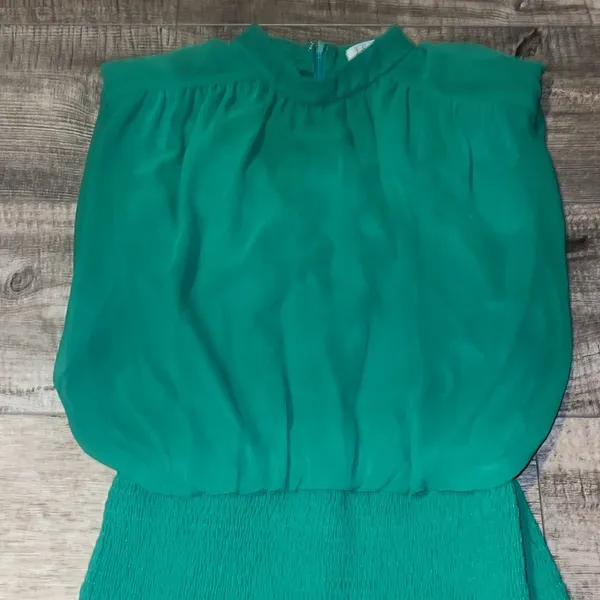 TCEC gorgeous green dress. perfect for weddings, parties, date night! - Image 3