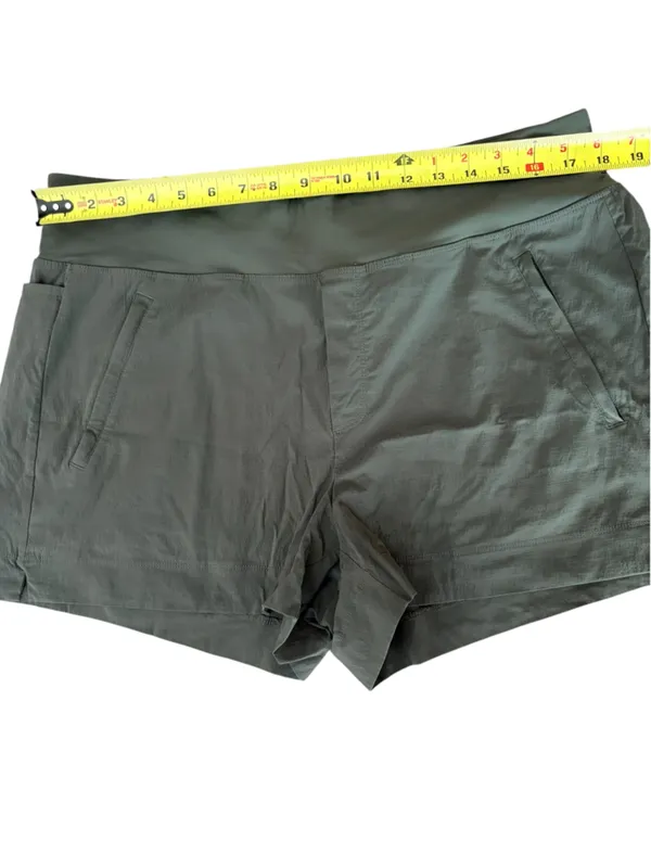 Athleta Trekkie North Short Olive Green Womens Size 16 Hiking Active - Image 10
