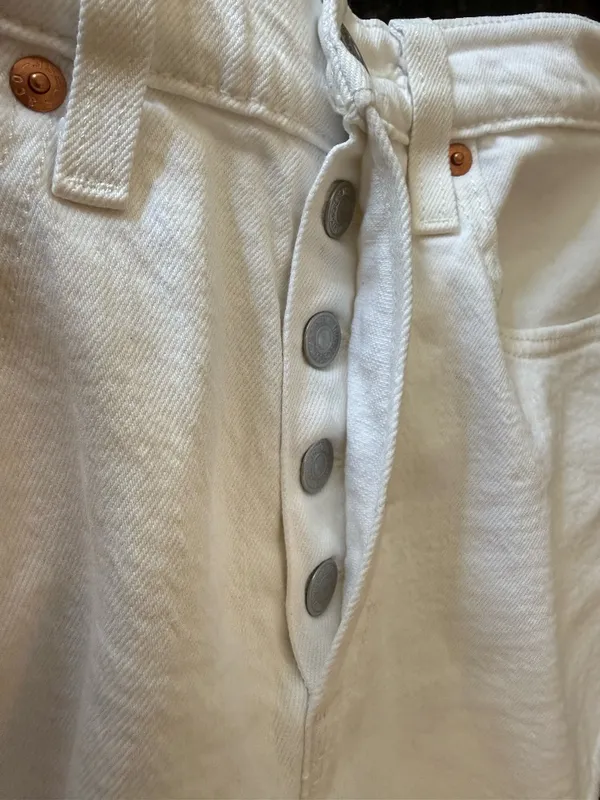 Levi's White 501 Frayed Hem Denim Shorts WHITE - Image 2
