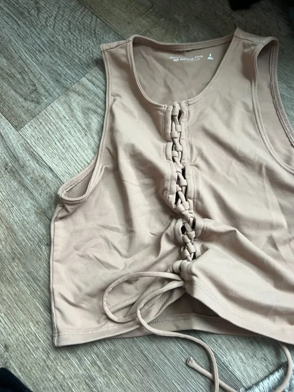 Abercrombie & Fitch small tank top - Image 4