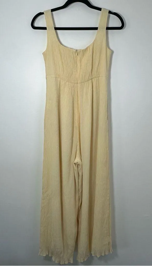 Love, Bonito Women’s Yellow Crinkle Flowy Jumpsuit Size 6 - Image 2