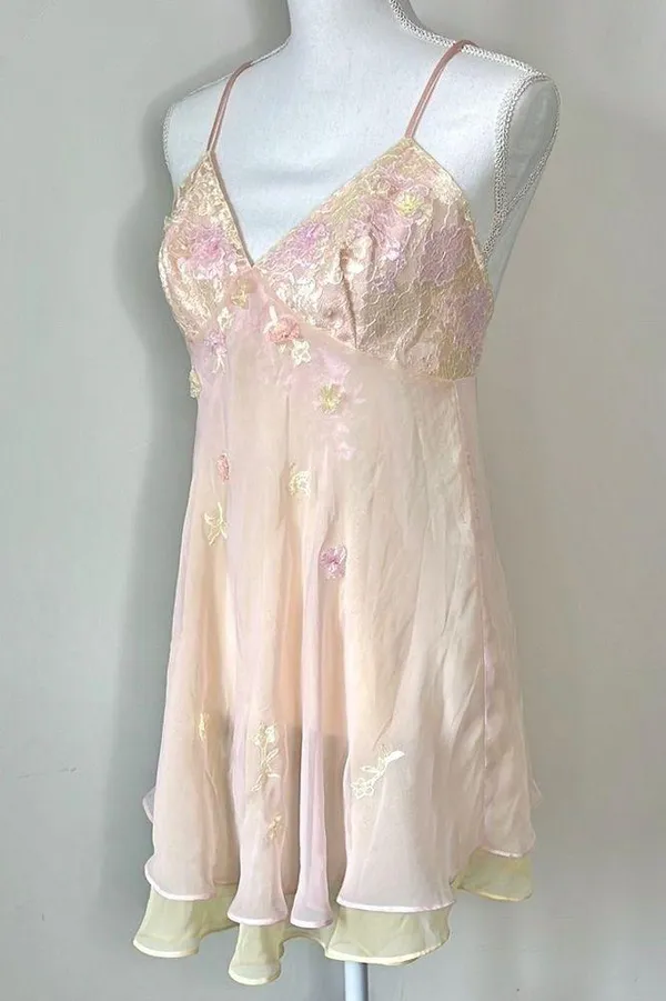 90s Vintage Victoria’s Secret Babydoll - Image 2