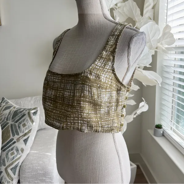 Reformation Olive Sleeveless Linen Crop Top In Size Small - Image 4