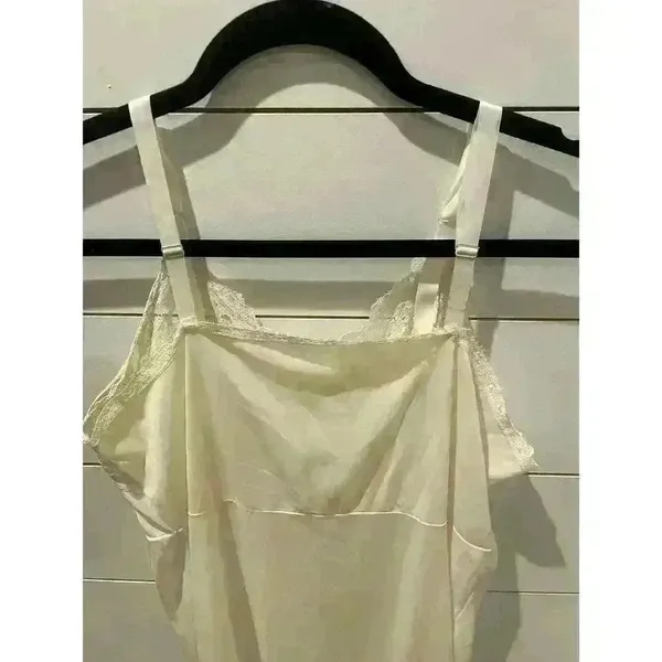 Vintage Deena Fine Lingerie Off White Lace and Eyelet Slip, size 40 - Image 7